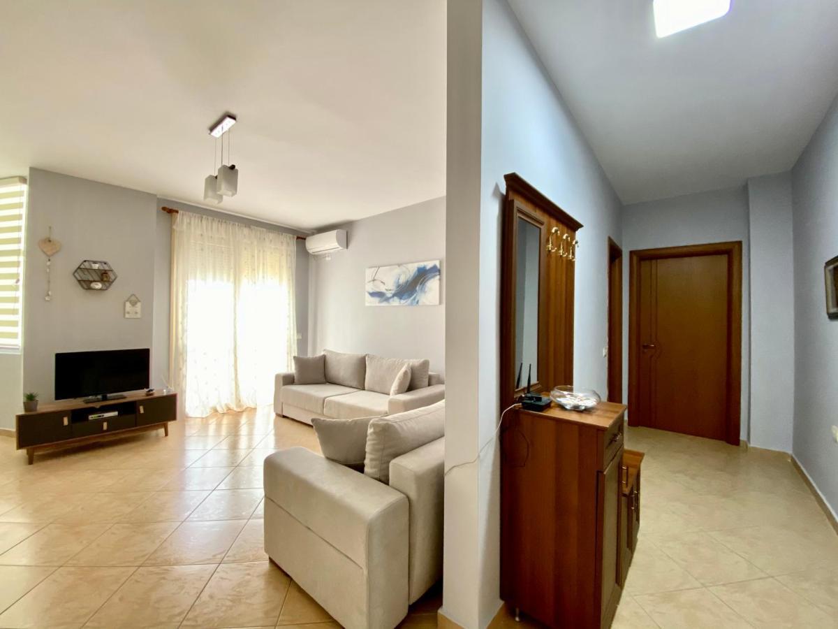 Tony Apartment Vlore Exterior photo